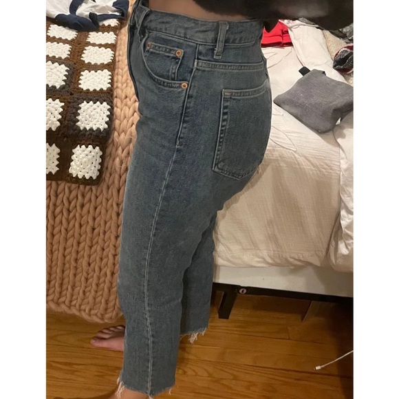 Ankle cropped jeans - Picture 3 of 3
